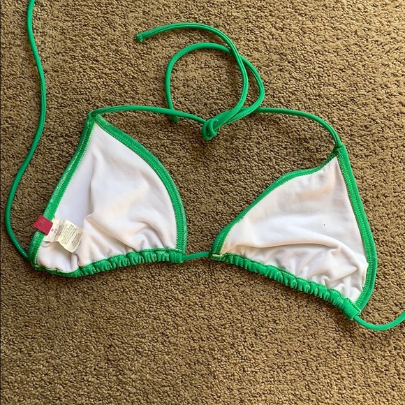 ☀️ Glittered green OP bikini top 🎉 - Picture 6 of 6